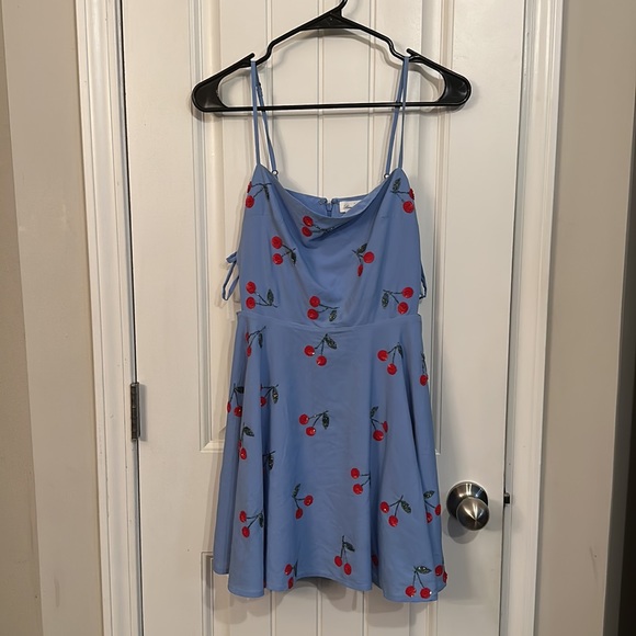 Lovers and Friends Cassie Mini Dress Fit &Flare Size XS Blue Cherries Open Sides - Picture 2 of 15